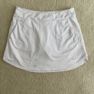 Nike lavender and white athletic tennis skort - size M